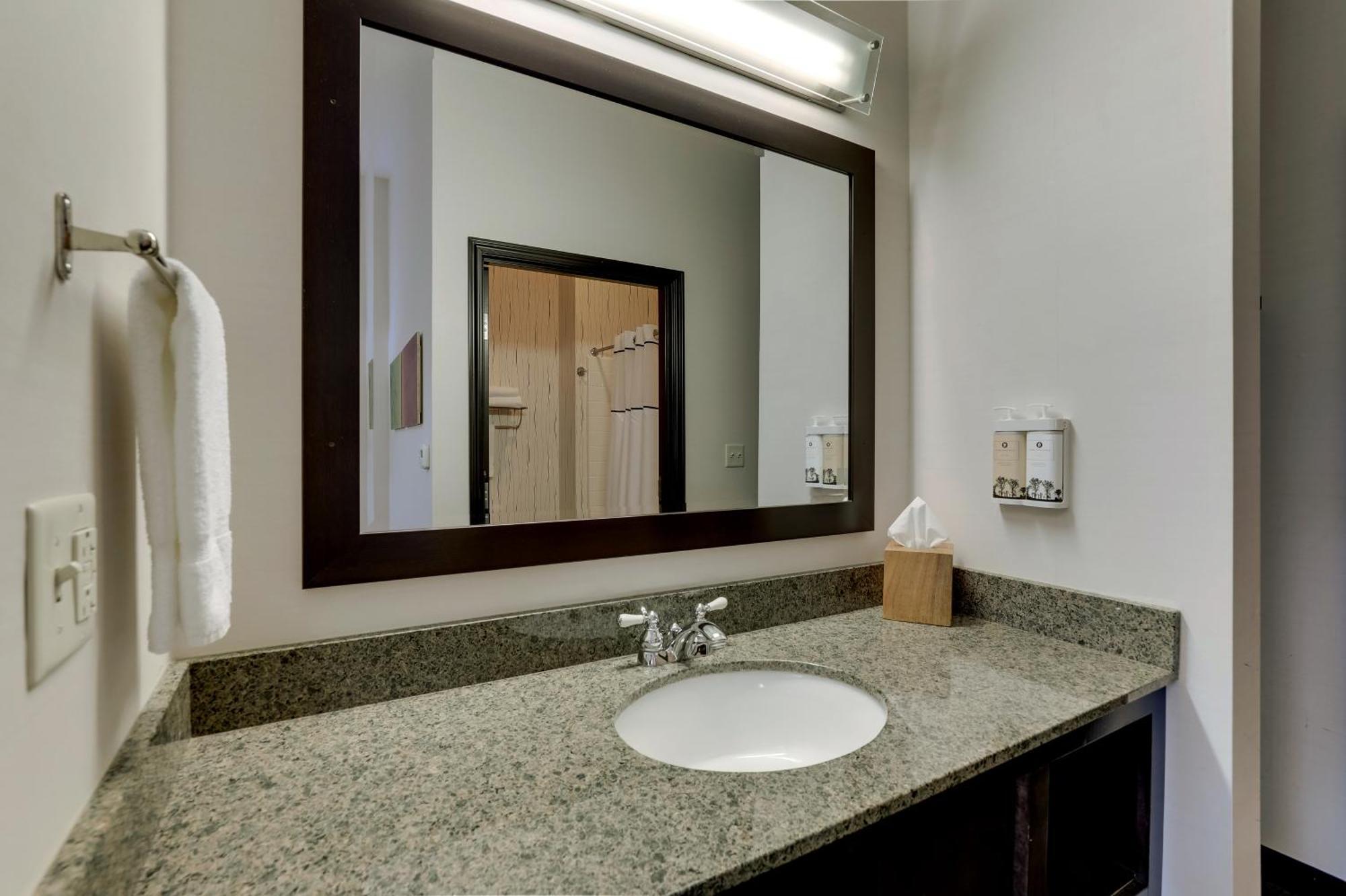 Stoney Creek Hotel Kansas City - 独立城 外观 照片
