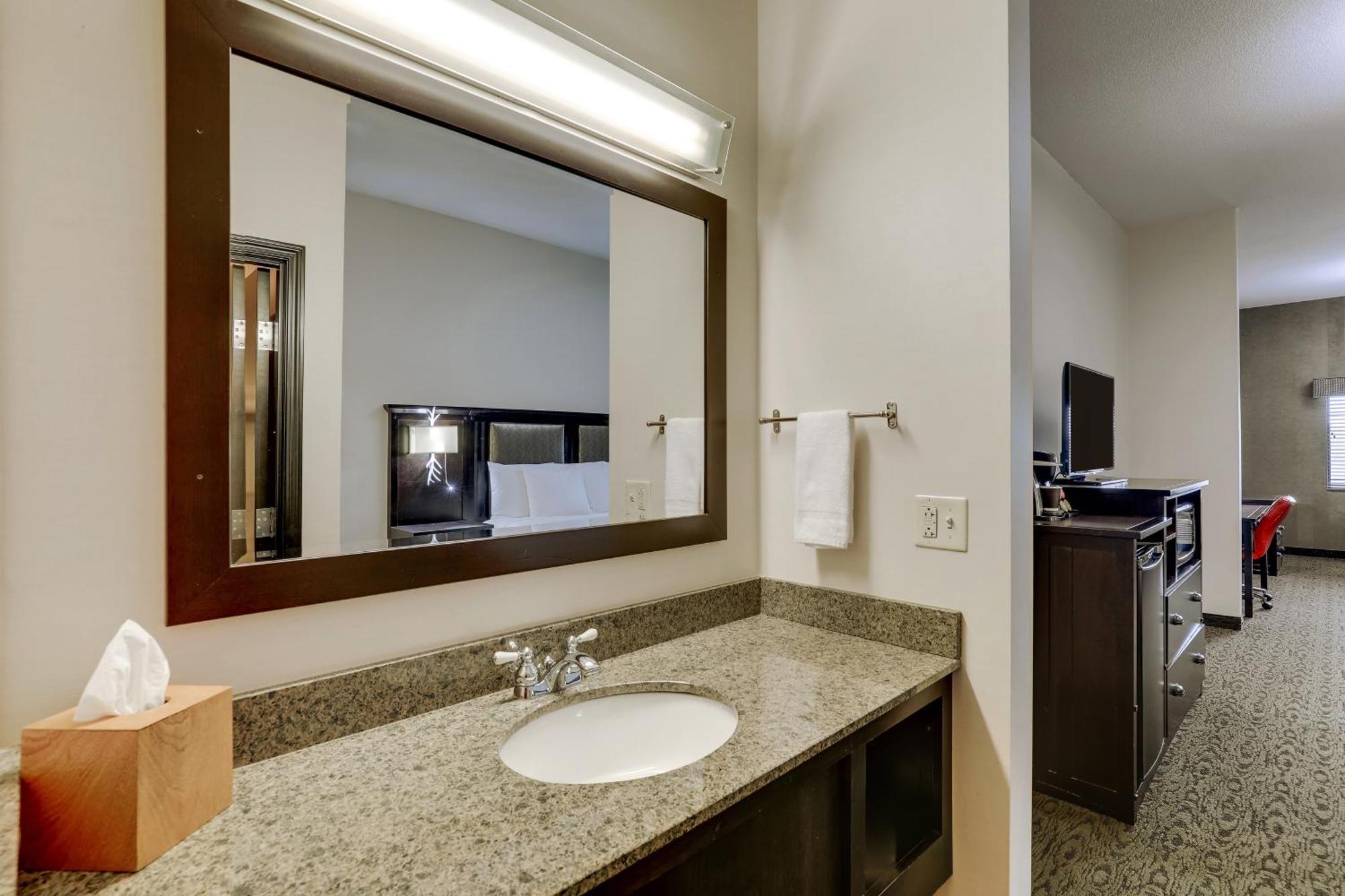 Stoney Creek Hotel Kansas City - 独立城 外观 照片